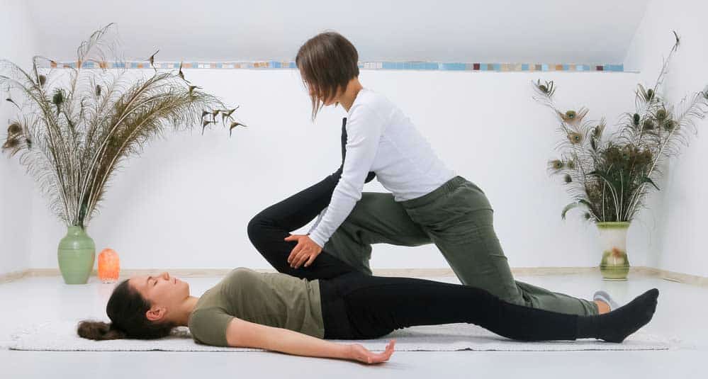 Shiatsu Massage © depositphotos.com